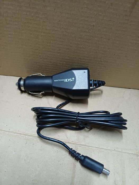 Carregador Nintendo DS isqueiro