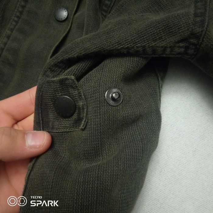 Продам ветровку Barbour