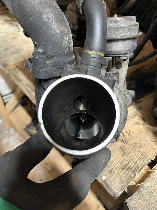 Турбіна 2.5 дизель турбина Nissan Navara D40 Pathfinder R51