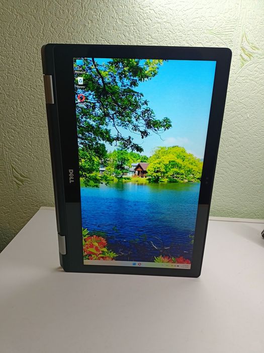 Dell Inspiron 7579 15.6" Сенсорный Intel i5 7th / 8g / 256 ssd америка