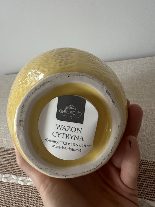 Wazon w ksztalcie cytryny