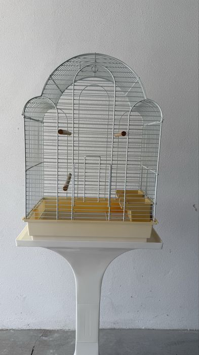 Gaiola grande com base