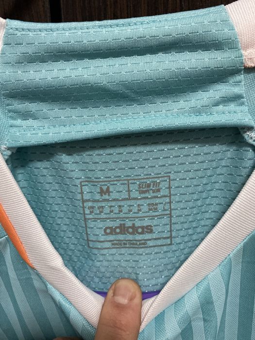 Футболка чоловіча Adidas М розмір