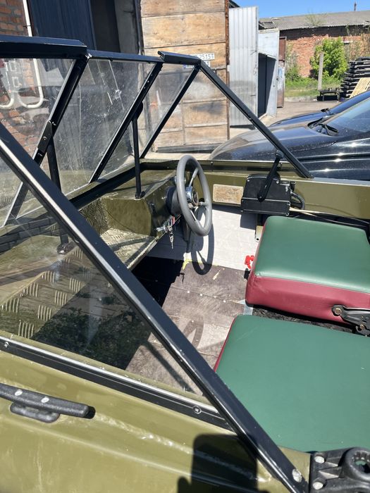 Лодка Крим мотор Меркурі лафет для перевозки