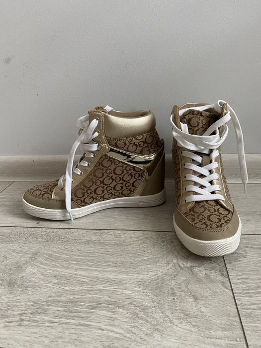 Buty sneakersy guess oryginalne