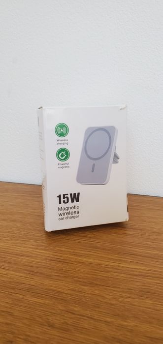 Magnetic wireless car charger безпроводна зарадка у машину