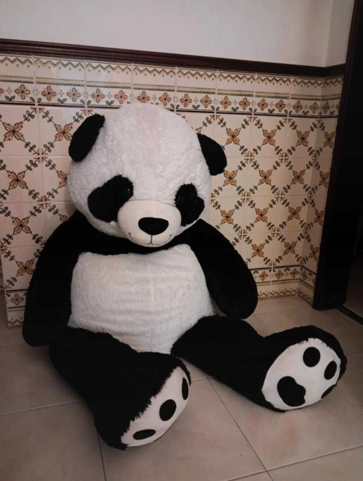 Peluche Gigante Panda Uniao de Freguesias da cidade de Santarem OLX.pt