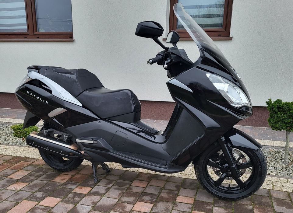 Skuter Peugeot Satelis 2016r Yamaha x-max.