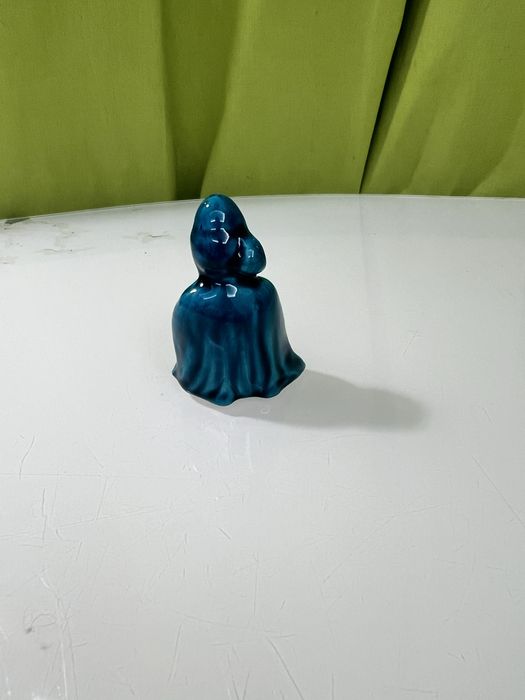 Статуэтка Будда.