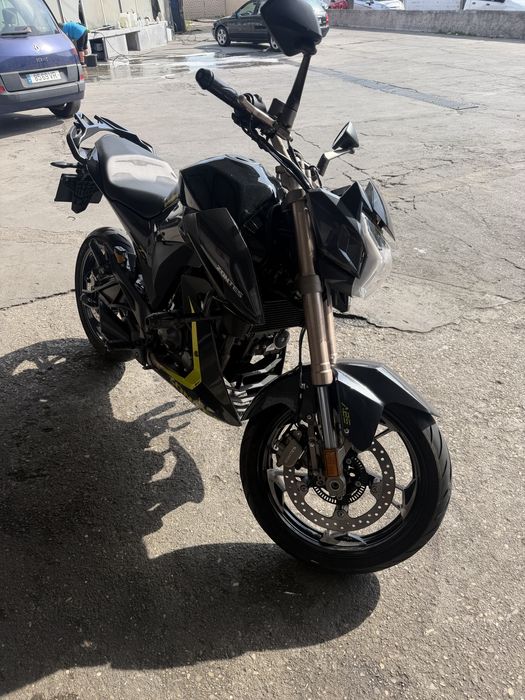 Vendo moto Zontes z2 como