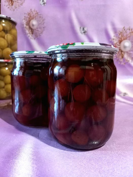 Консервация домашняя. Варенье  сливовое.