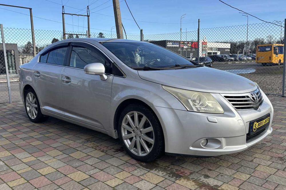 Toyota Avensis 2009