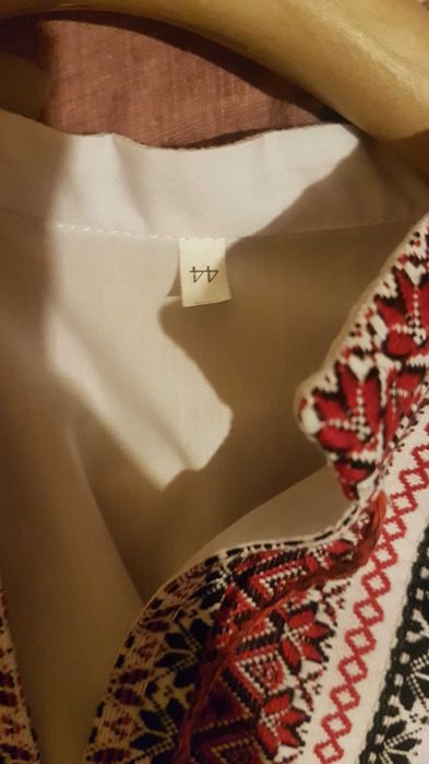 Вишиванка чоловіча в ідеалі