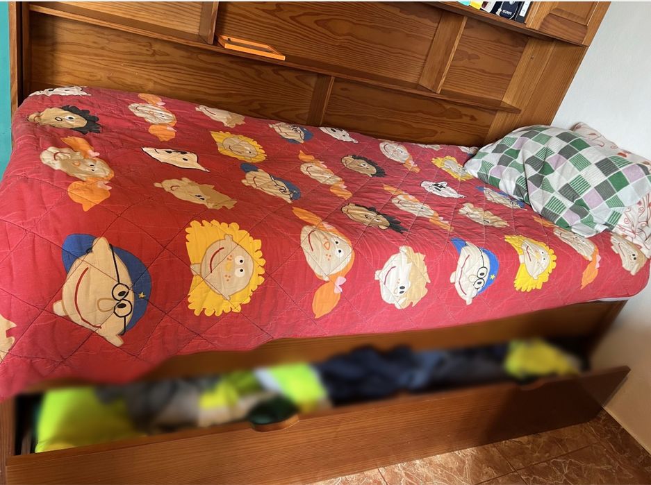 Quarto cama cerejeira