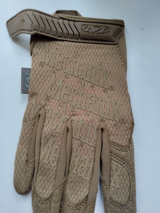 Продам перчатки новые военные