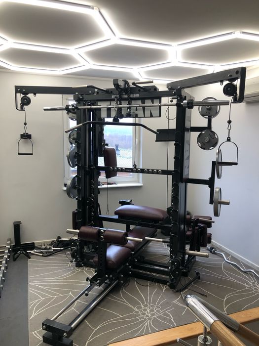 Maszyna do ćwiczeń Titan