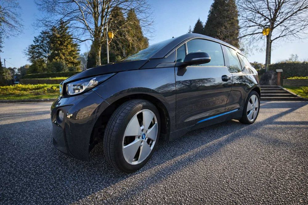 Bmw i3 REX cinza