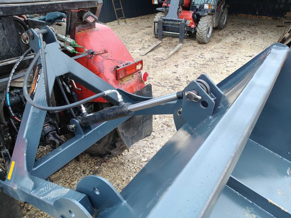 Łycha na tył ciagnika z Kiprem hydrauliczna Ursus C330 C360 Różne