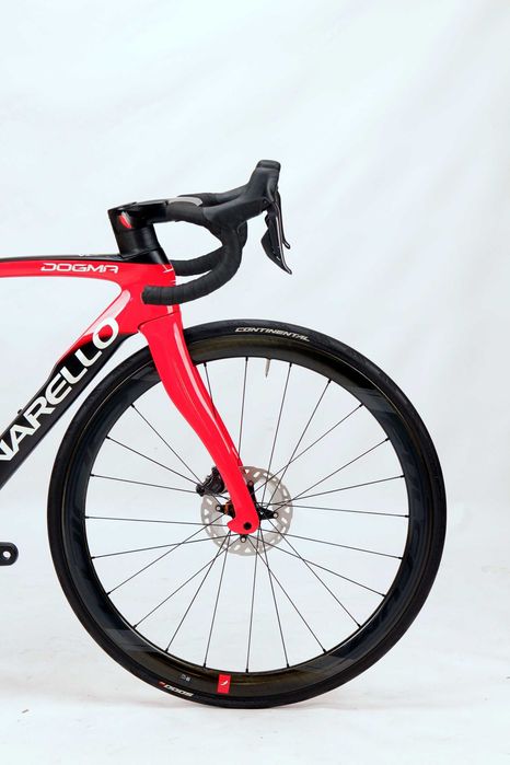 Rower szosowy PINARELLO DOGMA F Disc Ultegra Di2 2x12 roz. 46,5