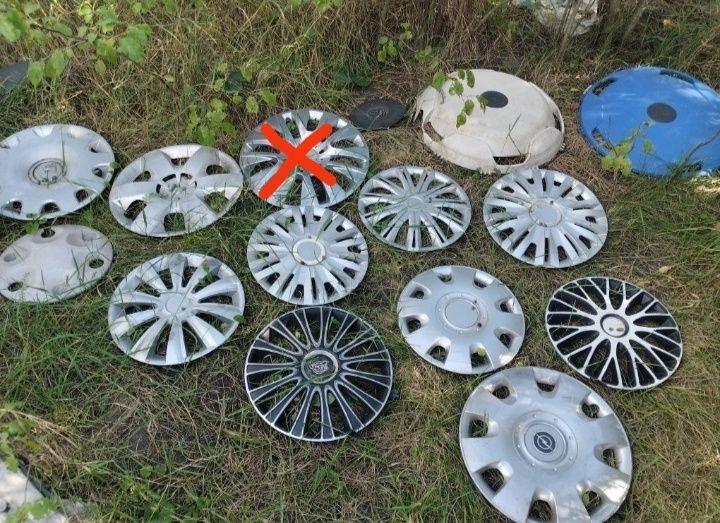 Колпаки на колёса пластиковые разных размеров