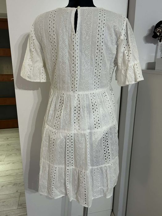 Elegancka sukienka