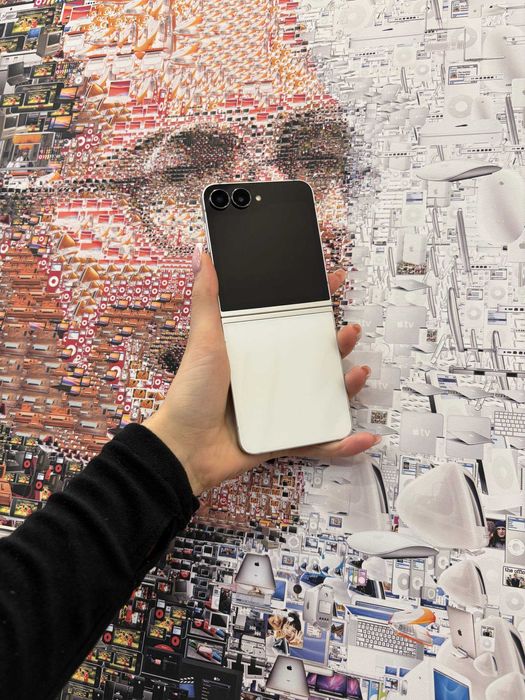 Samsung Galaxy Flip 7 FE 256GB White ГАРАНТІЯ 6 Місяців