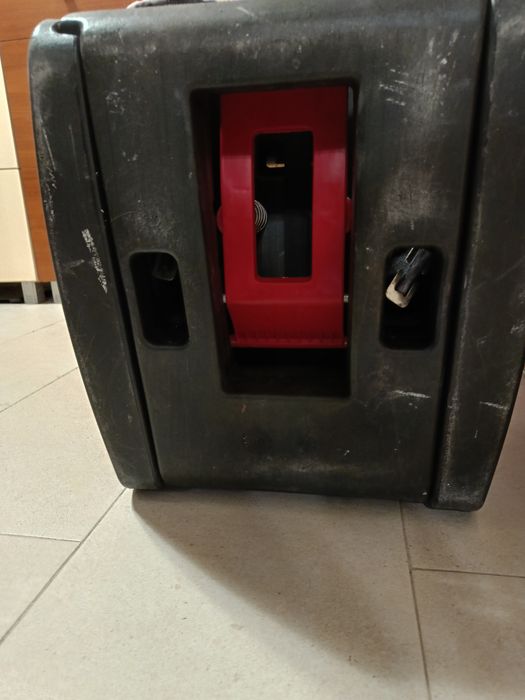 Fotelik samochodowy Caretero do 36kg