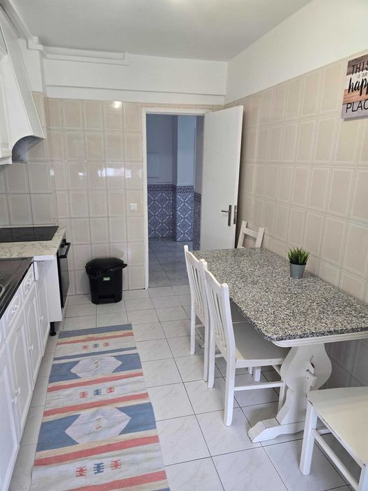 Alugo Quarto - Montijo