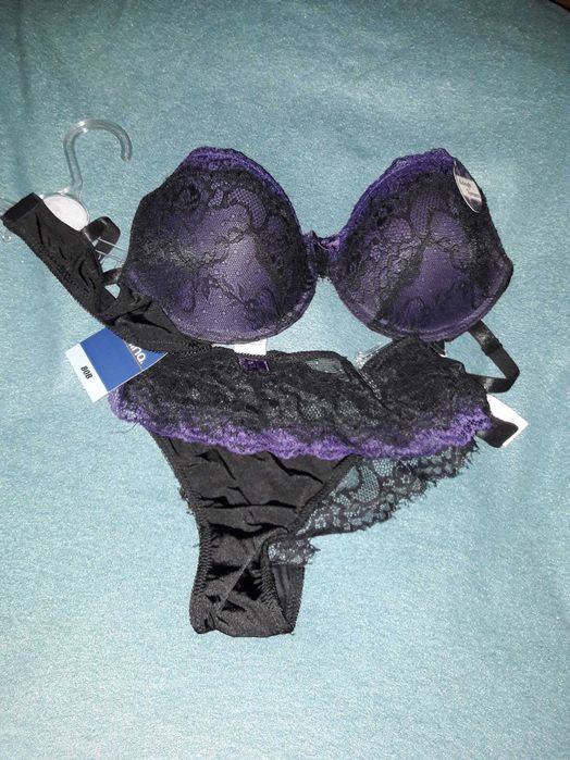 Nowe biustonosze damskie