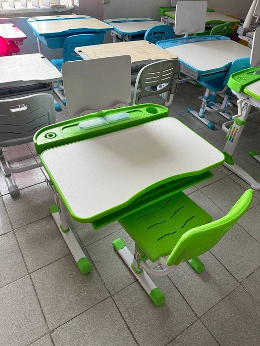 Розпродаж,комплект парта+стілець,трасформер шкільний розвиток,купити