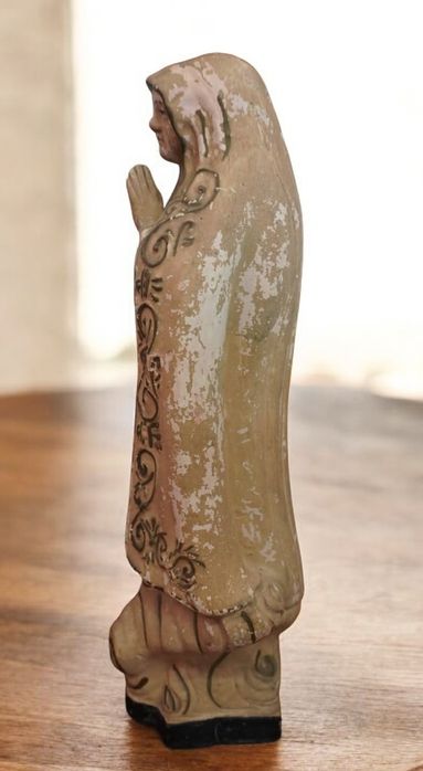 Nossa senhora de Fátima muito antiga.