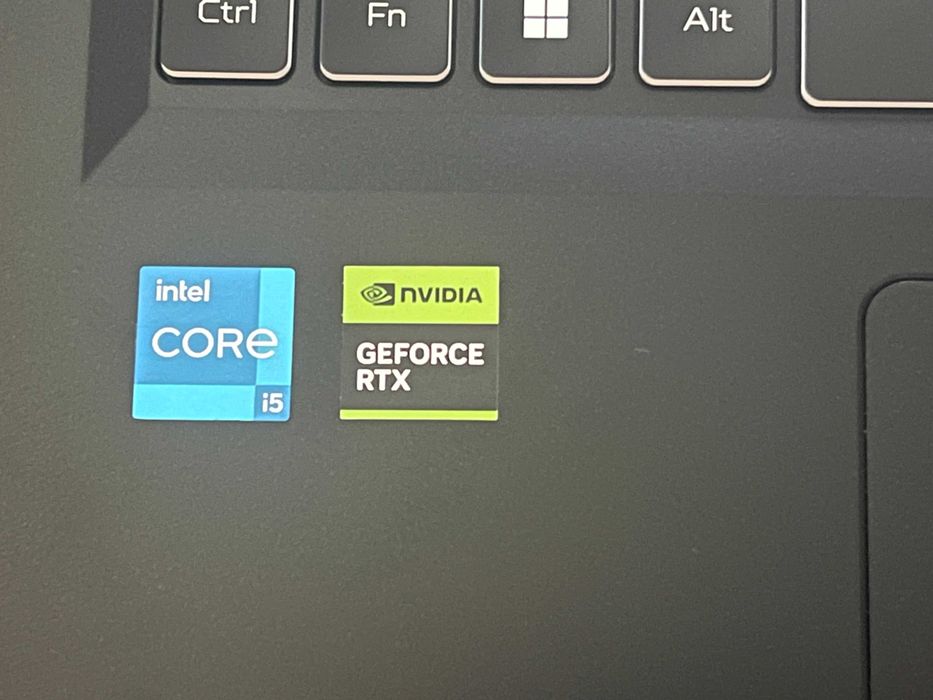 laptop ACER Nitro 5 AN517-55 17.3 16GB RAM RTX 4050 I5-12450H 1TB SSD