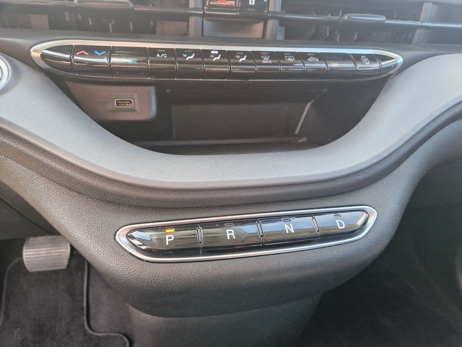 Fiat 500E 42kWt 300km