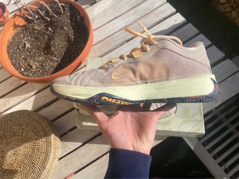 Nike Zoom Freak 5 Fossil stone