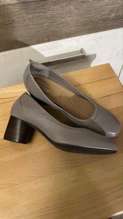 Туфлі Clarks, шкіра