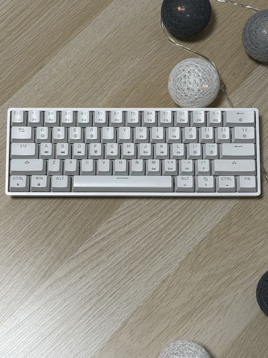 Klawiatura mechaniczna Skyloong SK61 – biała | RGB