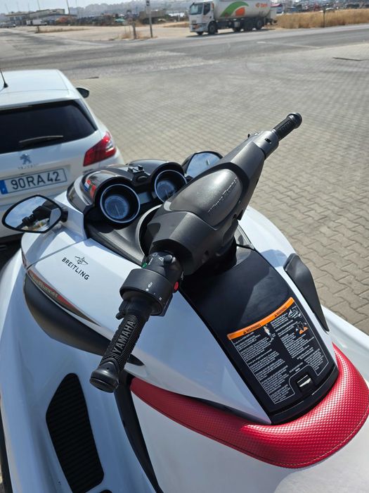 Yamaha FZR 1800-SVHO, 2016, em muito bom estado !