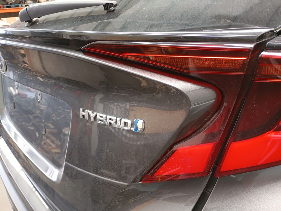 Farolim da mala direito TOYOTA C-HR (_X1_)