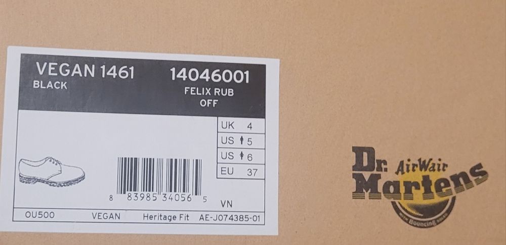 Półbuty Dr. Martens Vegan 1461