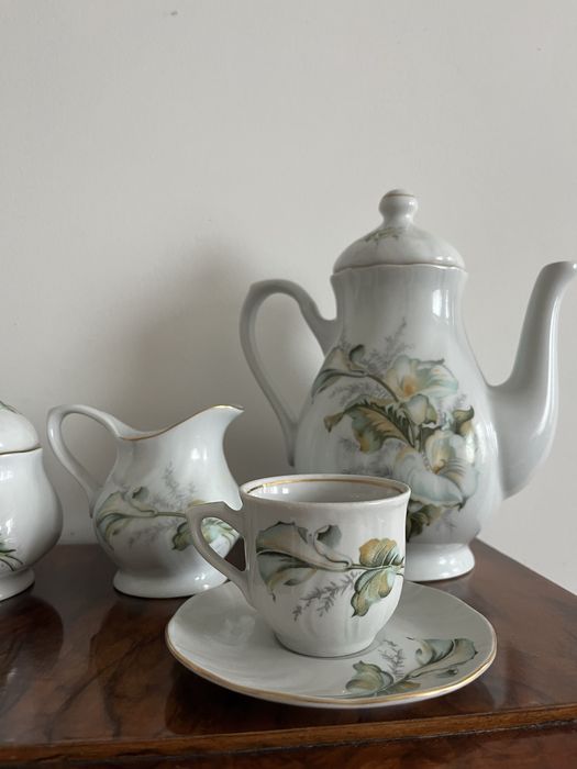 Serwis kawowy porcelanowy Książ