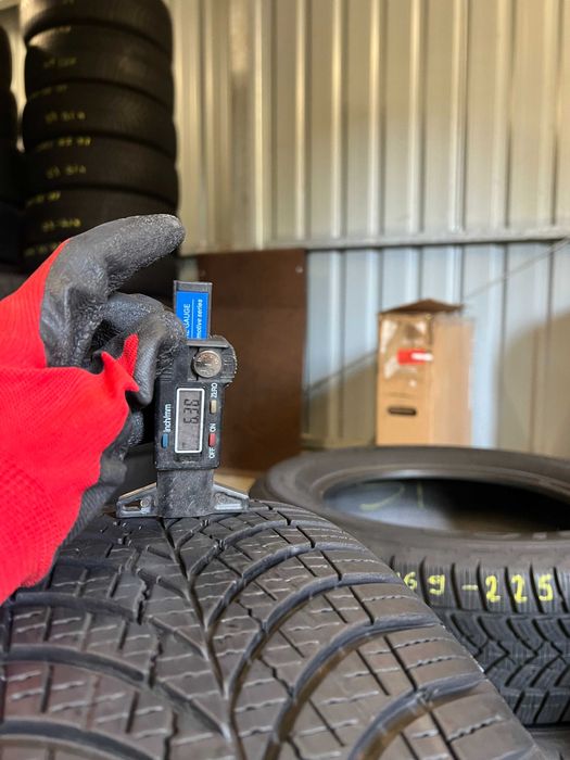 Opony wielosezonowe 205/45/R17 Goodyear Vector 4Seasons Gen3 - 4 szt