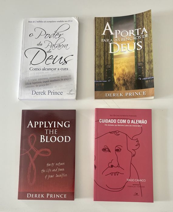 Vendo literatura de autores cristãos evangélicos