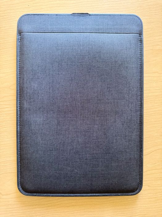 Capa Premium MacBook Pro 14 ou PC 14” – Incase ICON Sleeve (Como nova)