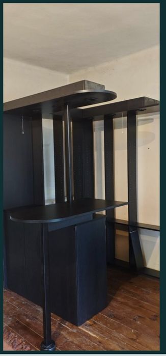 Witryna czarny dąb regał