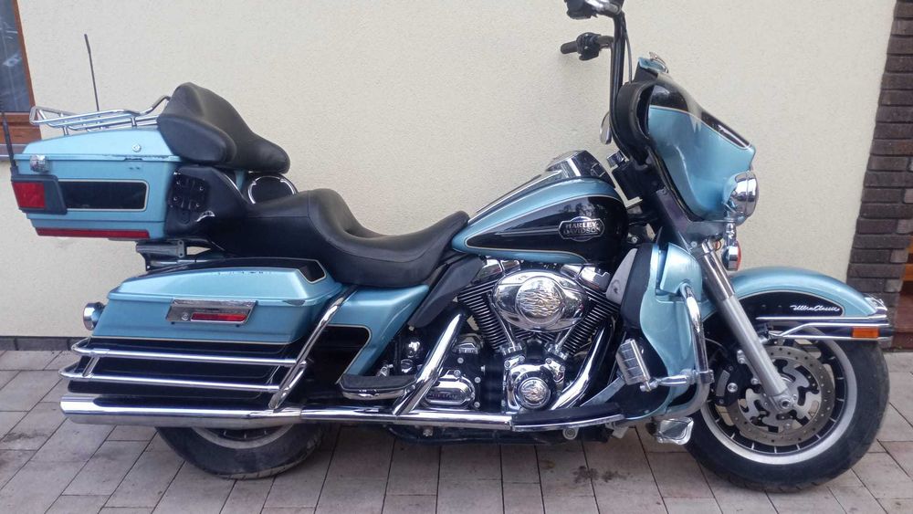 Harley Davidson electra glide road king street glide heritage