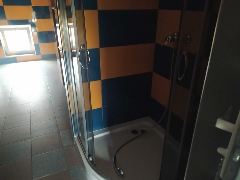 Mieszkanie dwupoziomowe w domu jednorodzinnym Centrum - Widok 4