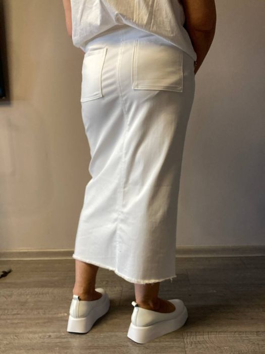 Крута джинсова спідниця