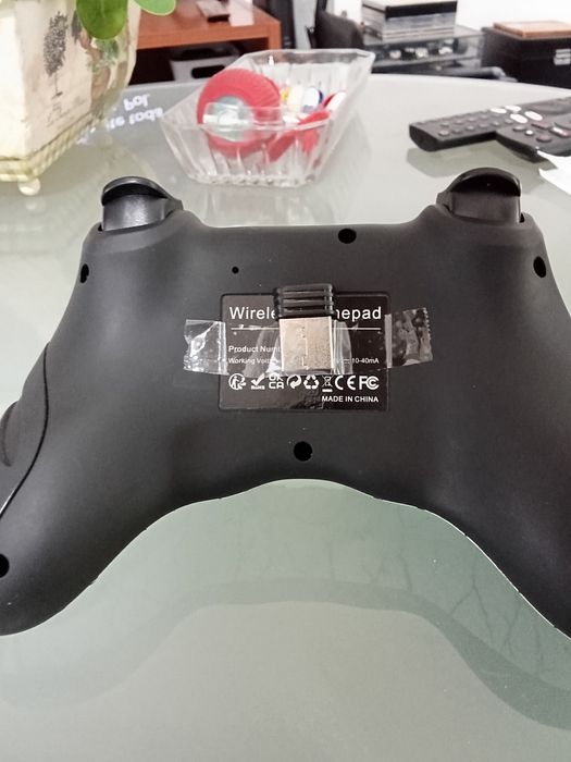 Cx.Surpresa,:Comando PlayStation mais 3 artigos.