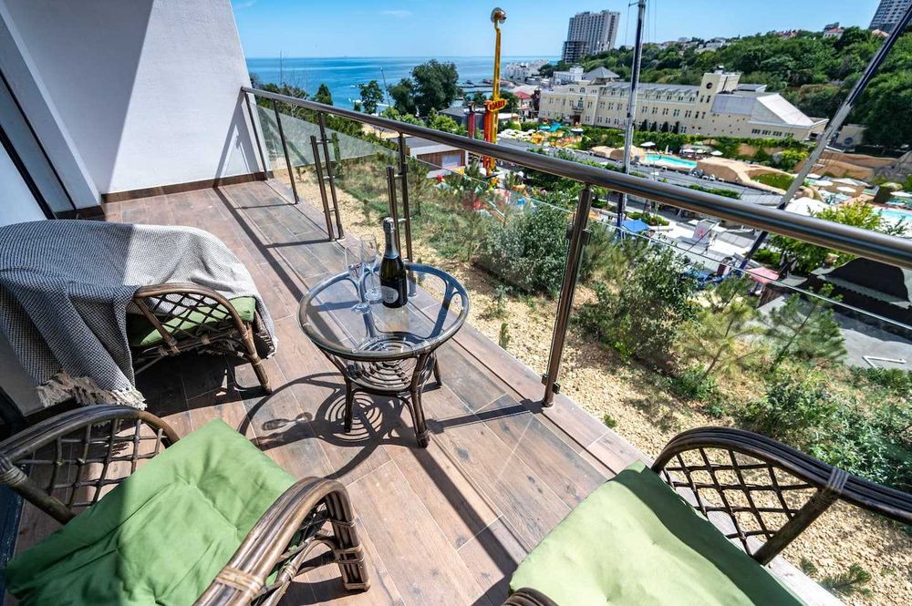 Аренда апартаментов посуточно/помесячно Аркадия вид на море/1014