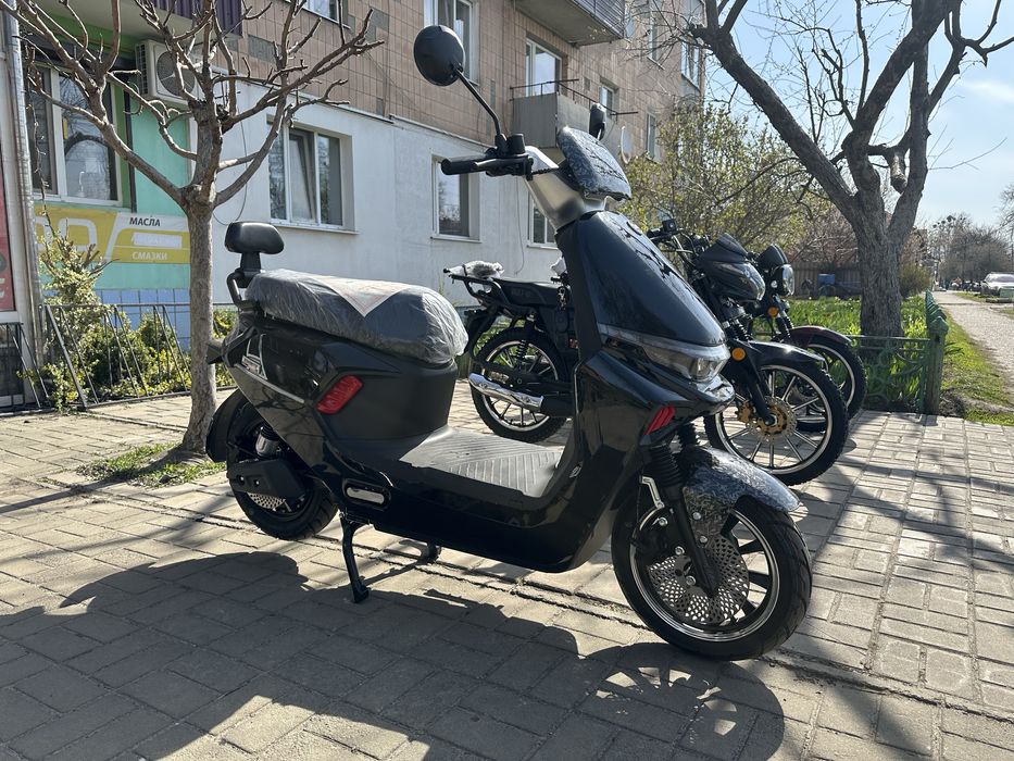 Електроскутер Sokmoto E9 2999 W LiFePo4